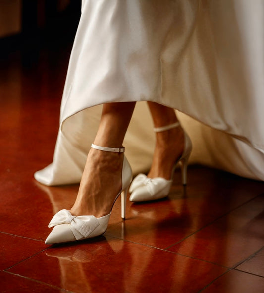 ZAPATILLA DE MOÑO PARA NOVIA